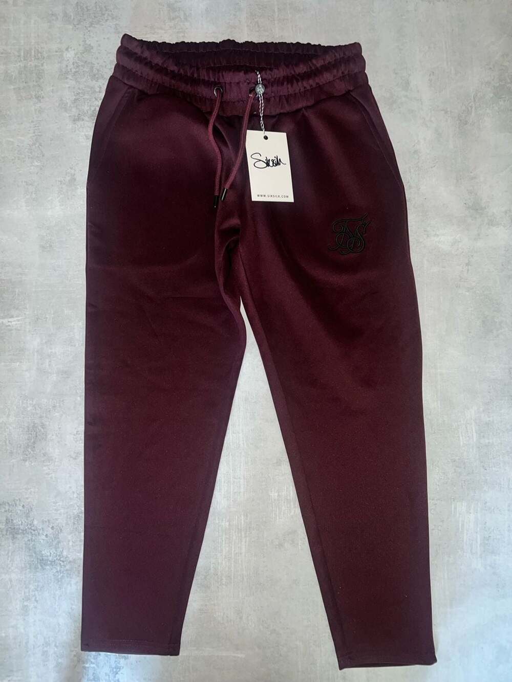 SikSilk Men's Embroidered Logo Drawstring Jogger Sweatpants in Maroon